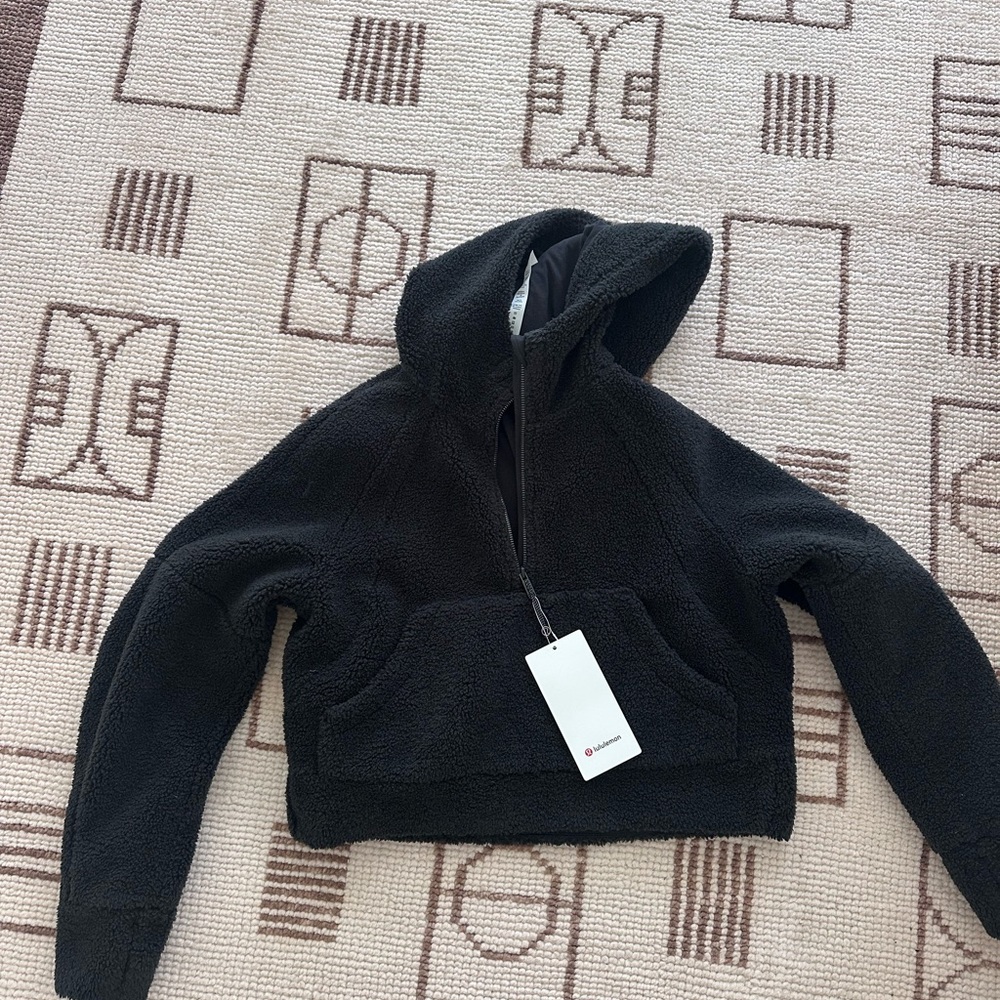 lululemon athletica Black scuba Hoodie xs/s